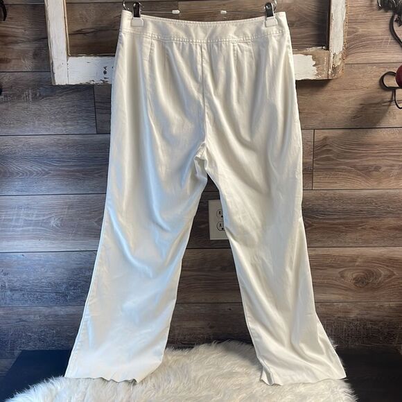 Chico’s White Zip Up Pants, Size 16, Regular - Picture 4 of 9